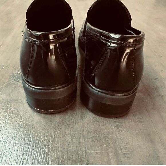 Steve Madden chunky, black patten loafers. - Picture 6 of 7